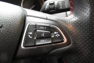 Ford EcoSport ST-LINE picture 19