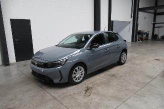 skadebil auto Opel Corsa EDITION 2024/3