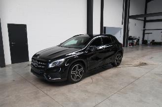 Voiture accidenté Mercedes GLA AMG 2019/8