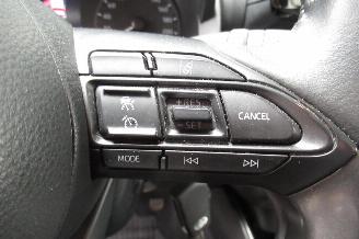 Toyota Yaris HYBRID picture 19