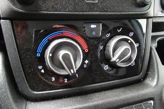 Peugeot Boxer CAMIONETTE picture 26