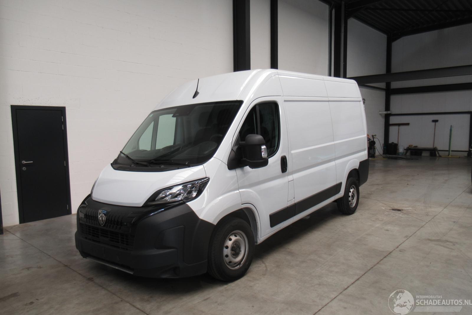 Peugeot Boxer CAMIONETTE
