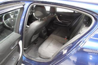 BMW 1-serie SEDAN picture 16