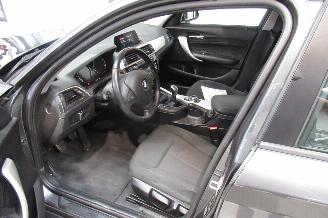 BMW 1-serie SEDAN picture 16