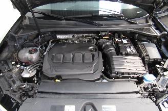 Audi Q3 SUV picture 8