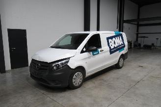 danneggiata veicoli commerciali Mercedes Vito CAMIONETTE 2023/9