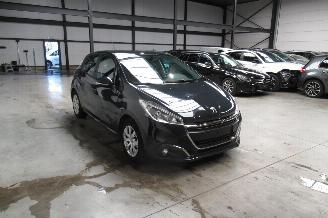 Peugeot 208 SEDAN picture 6