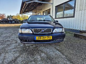 Volvo S-70 2.5 Europa picture 2