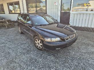  Volvo V-70 2.4T 2000/11