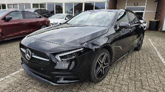 Mercedes A-klasse A250e AMG*Panorama*Multibeam* picture 3