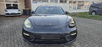 Porsche Panamera 4E-Hybride*Platinium*Panoramaschuifdak*Luchtvering*HeadUp*Sport Chrono Paket Plus*Ambiente*Bose Soundsystem*ACC*Camera Surround View* picture 2