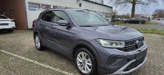 uszkodzony samochody osobowe Volkswagen T-Cross 1.0L Benzine Life*Airco*Keyless*Camera*LED*DAB*Trekhaak* 2024/5