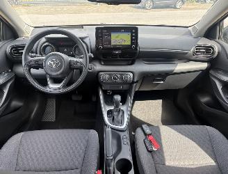 Toyota Yaris 1.5L VVTi 130 Co 95Gr * LED*HeadUp*Trekhaak*Navigatie*Keyless* picture 11
