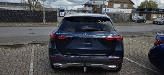 Mercedes GLA 200d picture 5