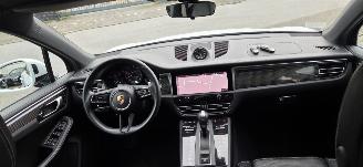 Porsche Macan GTS picture 21