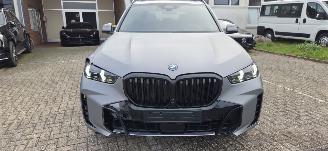 škoda osobní automobily BMW X5 50e 2025/10