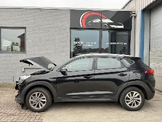 krockskadad bil auto Hyundai Tucson HYUNDAI TUCSON 1.7D 2017 2017/6
