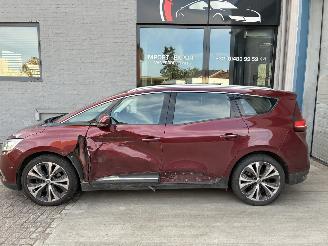 Unfallwagen Renault Grand-scenic RENAULT SCENIC 1.5D 2018 7 ZIT 2018/2