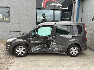 Auto incidentate Ford Tourneo Connect FORD TOURNEO CONNECT 1.6D 2015 2015/6