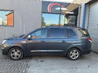 Coche accidentado Ssang yong Rodius SSANGYONG RODIUS 2.2D 2017 7 ZIT 2017/6