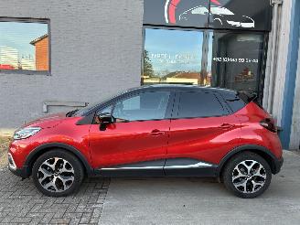 Voiture accidenté Renault Captur RENAULT CAPTUR 1.2I AUTOMAAT 2018 2018/8