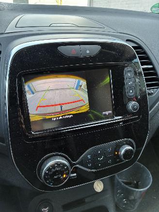 Renault Captur RENAULT CAPTUR 1.2I AUTOM picture 16