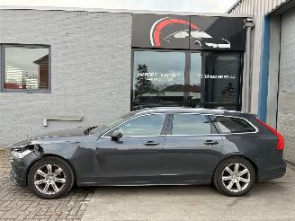 skadebil auto Volvo V-90 Volvo V90 2.0d 2019 2019/4
