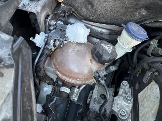 Peugeot 2008 PEUGEOT 2008 1.6D GT 2018 picture 7