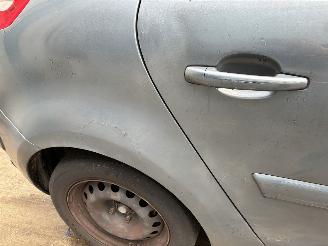 Citroën C4 CITROEN C4 1.6D 2009 picture 6