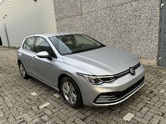 Schadeauto Volkswagen Golf VW GOLF 8 2.0TDI DSG 2021 2021/5