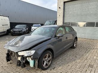 damaged passenger cars Audi A3 AUDI A3 1.6TDI 2017 2017/1