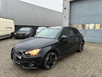 Damaged car Audi A1 AUDI A1 1.6TDI DSG 2013 2013/2