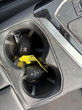 Peugeot 5008 PEUGEOT 5008 GT 1.5D 2022 7 ZIT picture 17