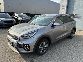 Unfallwagen Kia Niro KIA NIRO HYBRID PLUG-IN 2021 2021/8