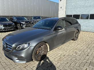 krockskadad bil auto Mercedes E-klasse MERCEDES E220d AMG 2018 2018/7
