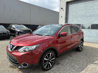 uszkodzony samochody osobowe Nissan Qashqai NISSAN QASHQAI 1.5D 2015 2015/5