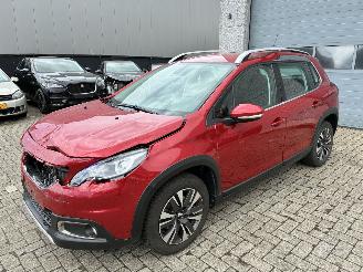 Schadeauto Peugeot 2008 PEUGEOT 2008 1.5D AUTOMAAT 2019 2019/9