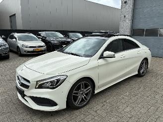 Coche accidentado Mercedes GLA MERCEDES CLA180d AMG 2018 2018/6