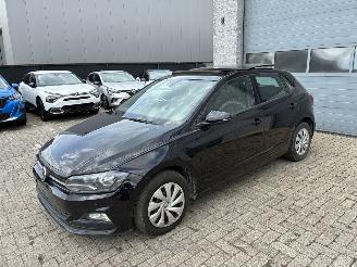 Vaurioauto  passenger cars Volkswagen Polo VW POLO 1.6TDI 2019 2019/3