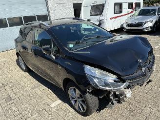 Renault Clio RENAULT CLIO 0.9TCE 2017 SLOOP picture 4