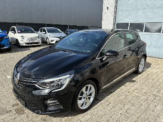 Unfallwagen Renault Clio RENAULT CLIO 1.5D 2022 2022/1