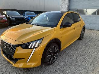 Damaged car Peugeot 208 PEUGEOT 208 GT 1.5D 2021 2021/12