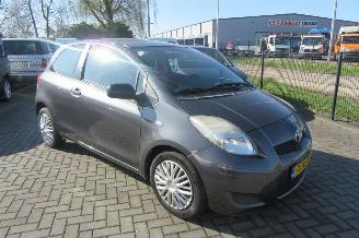 Toyota Yaris 1.3 VVTi Comfort picture 2