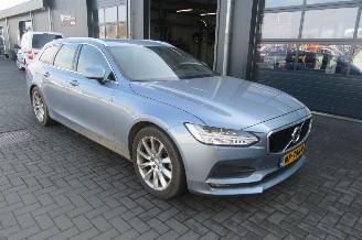 Voiture accidenté Volvo V-90 2.0 D4 Inscription Automaat 2016/8