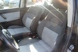 Volkswagen Polo 1.4-16V Cross picture 11