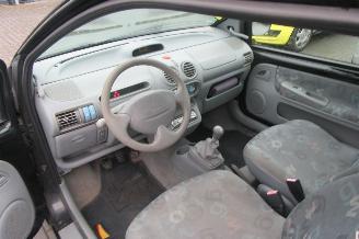 Renault Twingo 1.2 Authentique picture 10