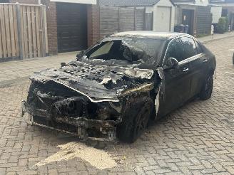 skadebil auto Mercedes C-klasse C300 AMG PANO 2022/1