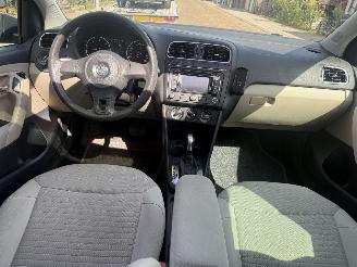 Volkswagen Polo 1.6 TDI PANO DSG picture 23