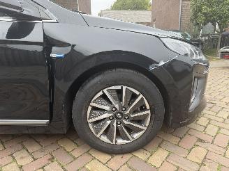 Hyundai Ioniq  picture 8