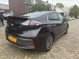Hyundai Ioniq  picture 6